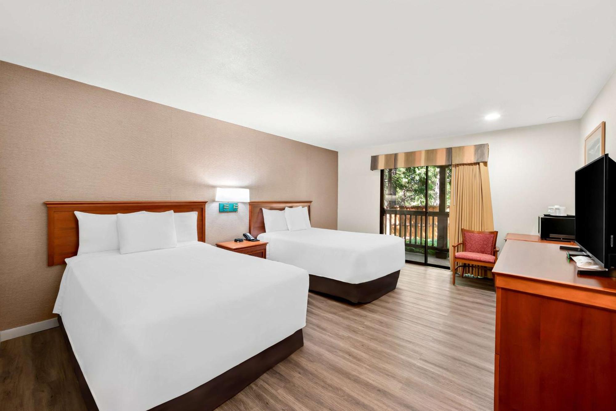 Best Western Stagecoach Inn Pollock Pines Buitenkant foto