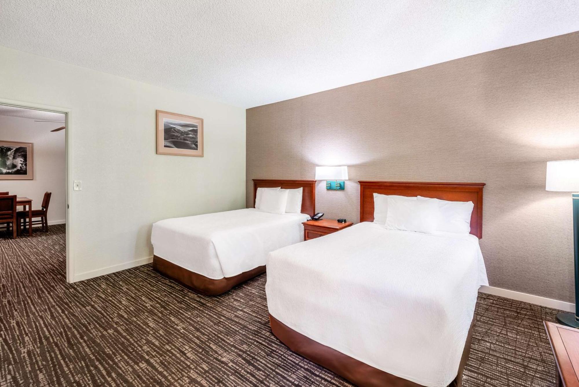 Best Western Stagecoach Inn Pollock Pines Buitenkant foto