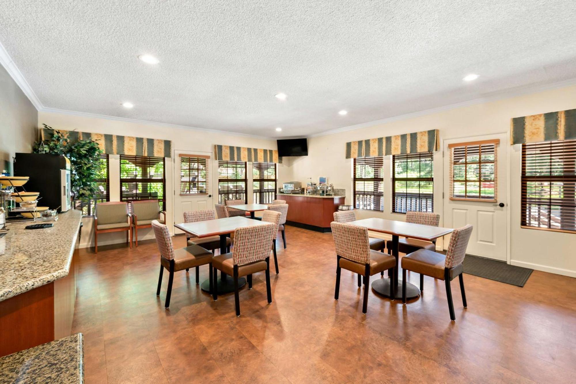 Best Western Stagecoach Inn Pollock Pines Buitenkant foto